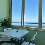 Coastal Haven Appartement