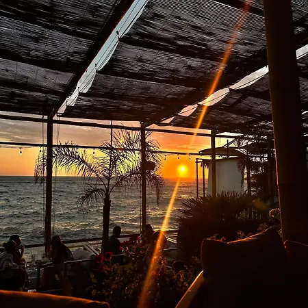 דירה Coastal Haven *